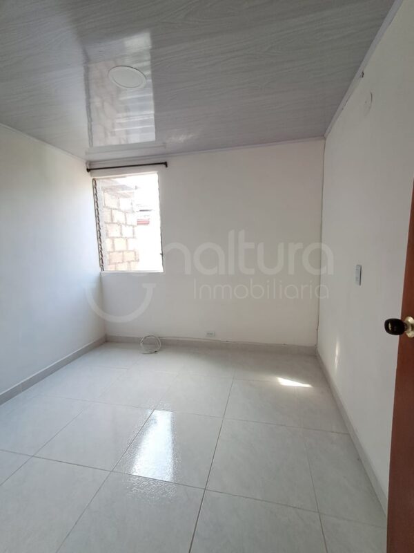 Apartamento para venta en niquia - Imagen 4